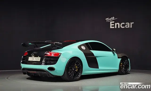 Audi R8 2011 5.2 АКПП, миниатюра 2