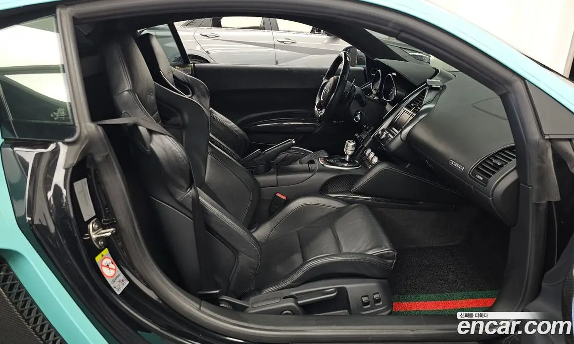 Audi R8 2011 5.2 АКПП, фото 11