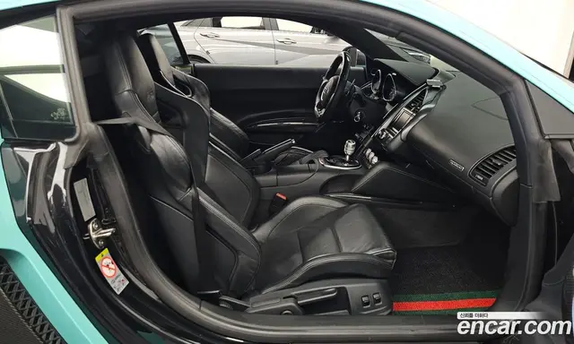 Audi R8 2011 5.2 АКПП, миниатюра 11