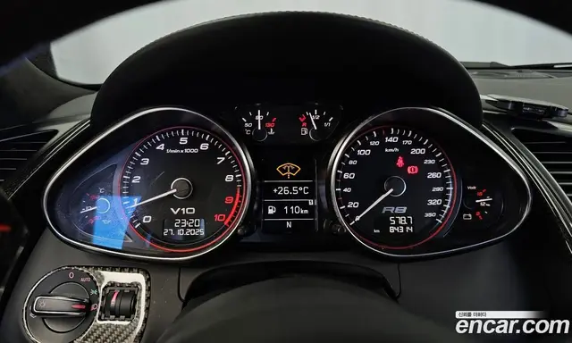 Audi R8 2011 5.2 АКПП, миниатюра 8