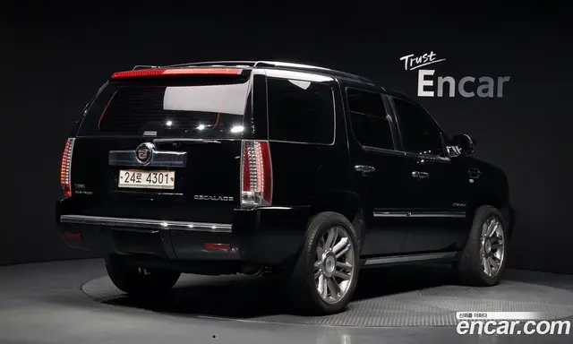Cadillac Escalade 2011 6.2 АКПП, миниатюра 2
