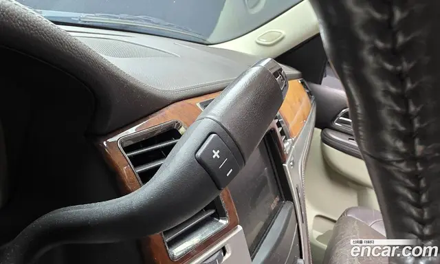 Cadillac Escalade 2011 6.2 АКПП, миниатюра 9