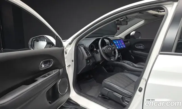 Honda HR-V 2018 1.8 АКПП, миниатюра 10 Honda HR-V 2018 1.8 АКПП, миниатюра 10