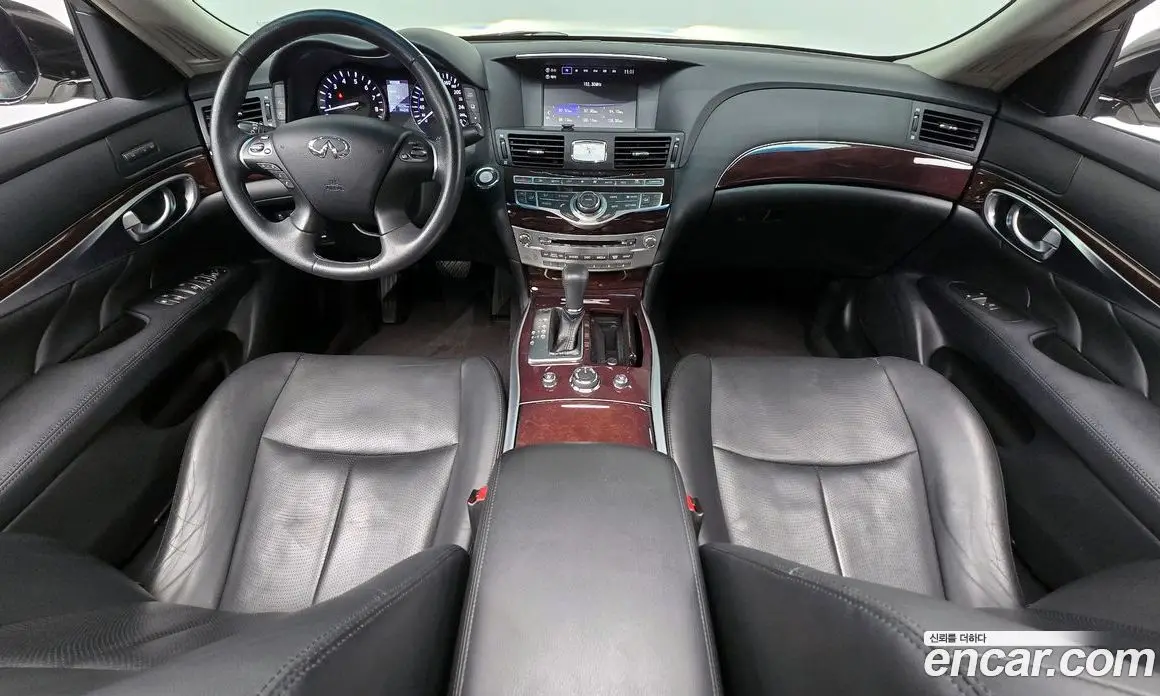 Infiniti Q70 2019 3.7 АКПП, фото 7
