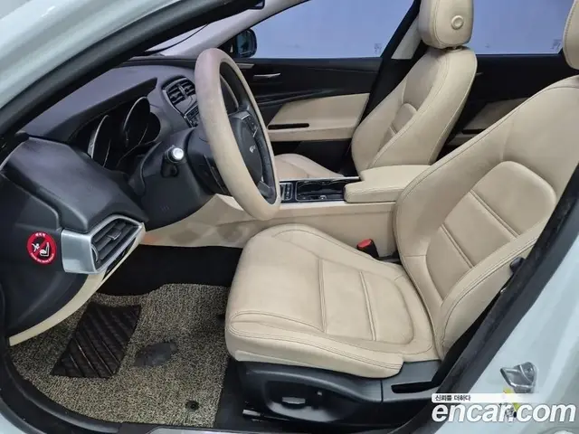 Jaguar XE 2016 2.0 АКПП, миниатюра 11
