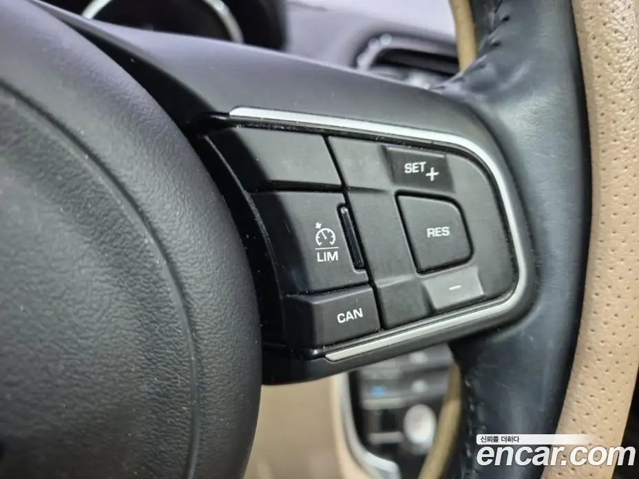Jaguar XE 2016 2.0 АКПП, фото 15