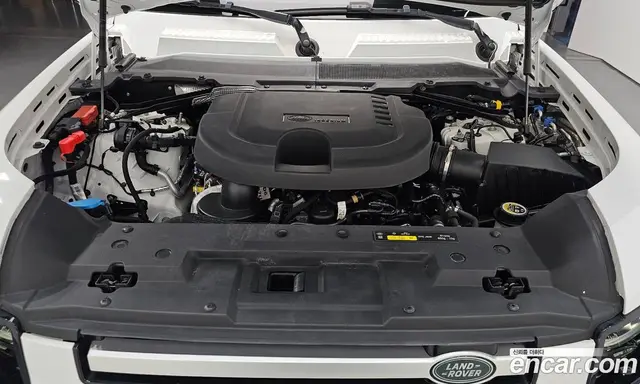 Land Rover Defender 2023 3.0 АКПП, миниатюра 6 Land Rover Defender 2023 3.0 АКПП, миниатюра 6