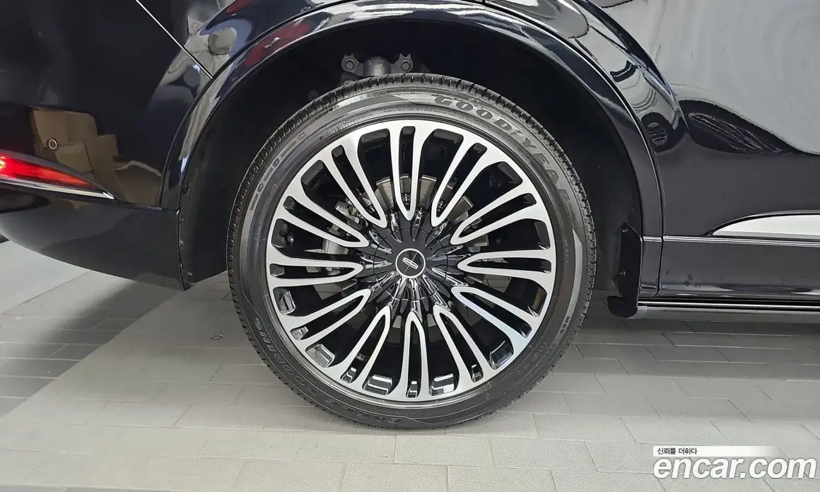 Lincoln Aviator 2021 3.0 АКПП, фото 5