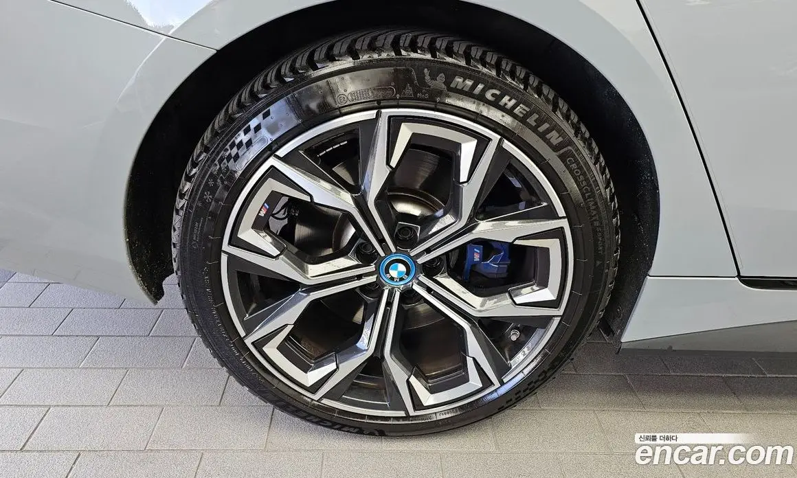 BMW i4 2023 0.2 АКПП, фото 5
