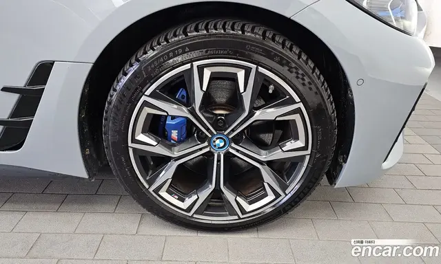 BMW i4 2023 0.2 АКПП, миниатюра 7