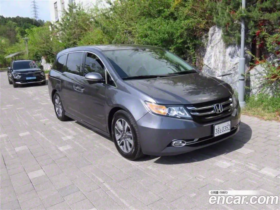 Honda Odyssey 2016 3.5 АКПП, фото 2 Honda Odyssey 2016 3.5 АКПП, фото 2