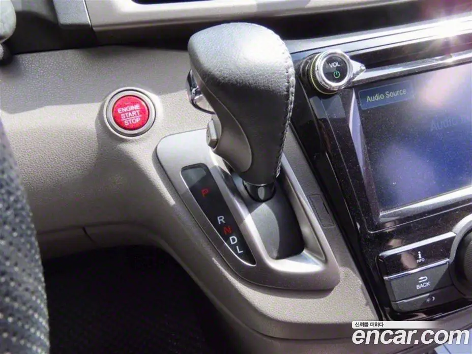 Honda Odyssey 2016 3.5 АКПП, фото 6 Honda Odyssey 2016 3.5 АКПП, фото 6