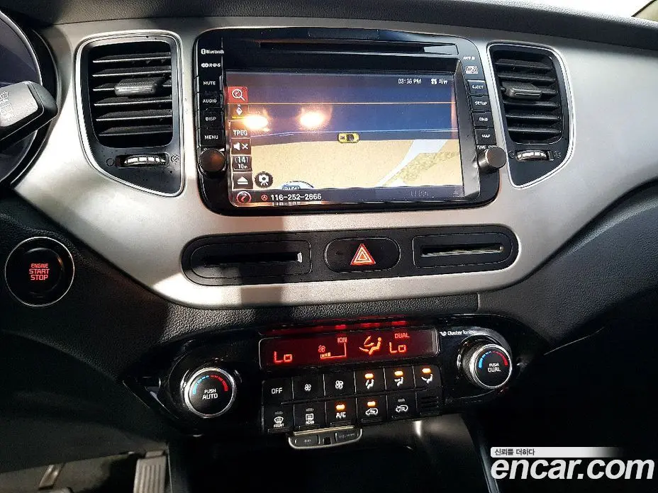 Kia Carens 2013 1.7 АКПП, фото 12