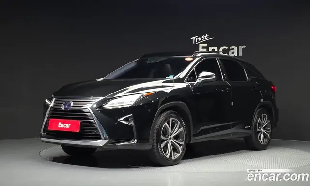 Lexus RX, 2018, 64 735 км