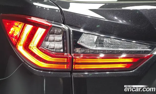Lexus RX 2018 3.5 АКПП, миниатюра 9 Lexus RX 2018 3.5 АКПП, миниатюра 9
