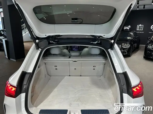 Mercedes-Benz EQE 2026 0.3 АКПП, миниатюра 9