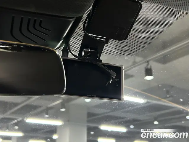 Rolls-Royce Cullinan 2023 6.7 АКПП, миниатюра 4 Rolls-Royce Cullinan 2023 6.7 АКПП, миниатюра 4