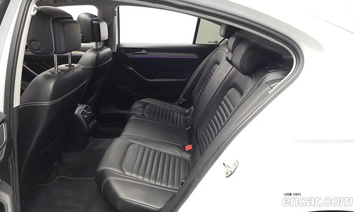 Volkswagen Passat 2022 2.0 АКПП, фото 15 Volkswagen Passat 2022 2.0 АКПП, фото 15