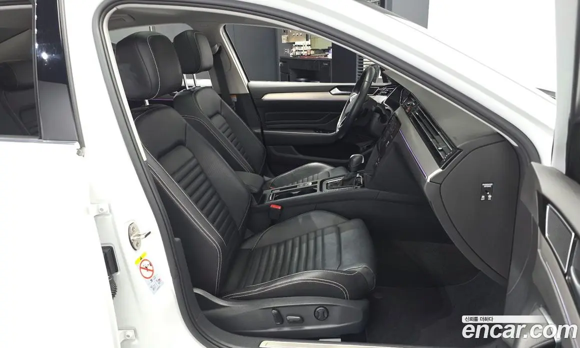 Volkswagen Passat 2022 2.0 АКПП, фото 16 Volkswagen Passat 2022 2.0 АКПП, фото 16