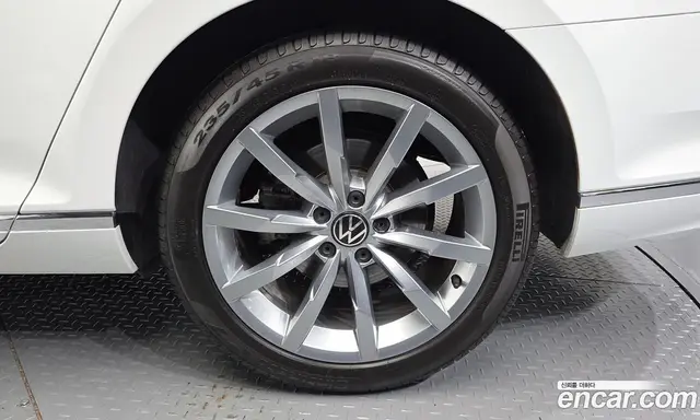 Volkswagen Passat 2022 2.0 АКПП, миниатюра 4 Volkswagen Passat 2022 2.0 АКПП, миниатюра 4