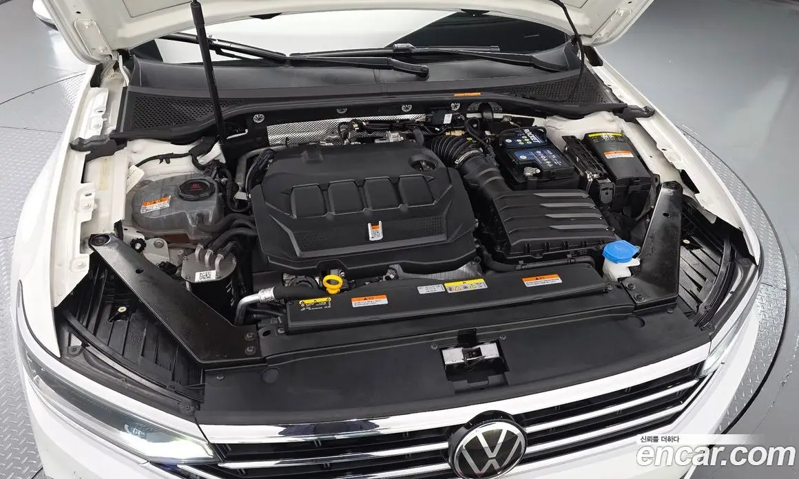 Volkswagen Passat 2022 2.0 АКПП, фото 5 Volkswagen Passat 2022 2.0 АКПП, фото 5