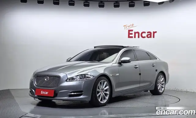 Jaguar XJ, 2015, 94 054 км Jaguar XJ, 2015, 94 054 км