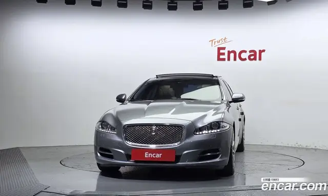 Jaguar XJ 2015 3.0 АКПП, миниатюра 3