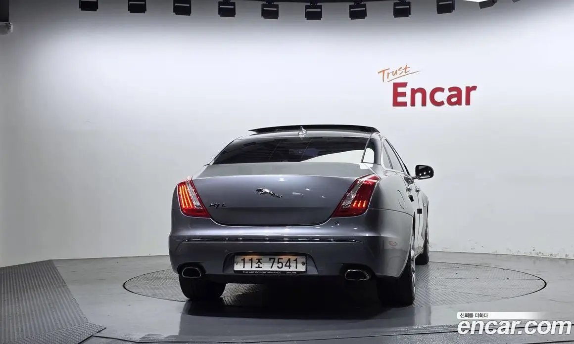 Jaguar XJ 2015 3.0 АКПП, фото 4