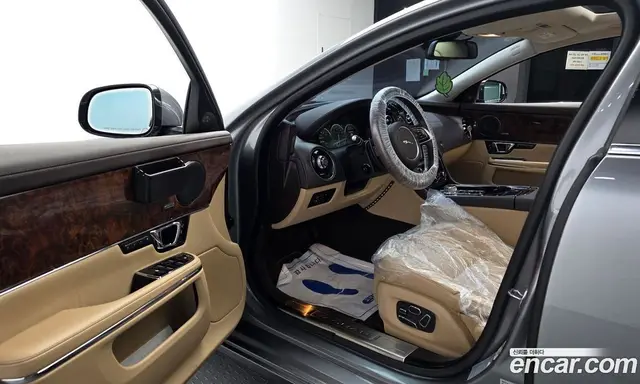 Jaguar XJ 2015 3.0 АКПП, миниатюра 10