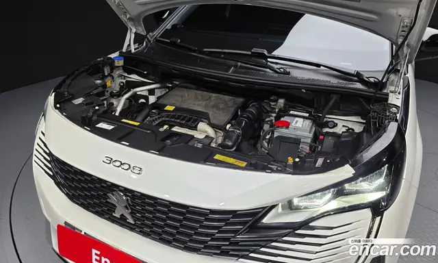 Peugeot 3008 2022 1.2 АКПП, миниатюра 6