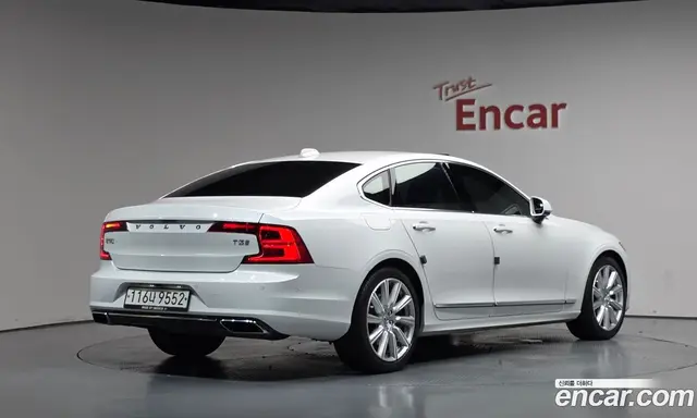 Volvo S90, 2019, 42 047 км