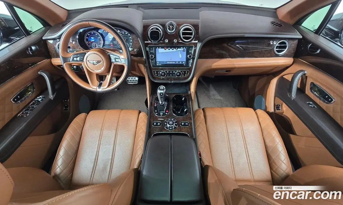Bentley Bentayga 2018 6.0 АКПП, фото 7