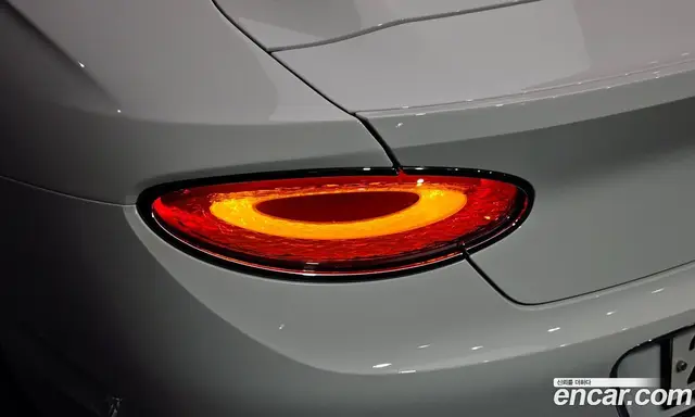 Bentley Continental 2023 4.0 АКПП, миниатюра 9