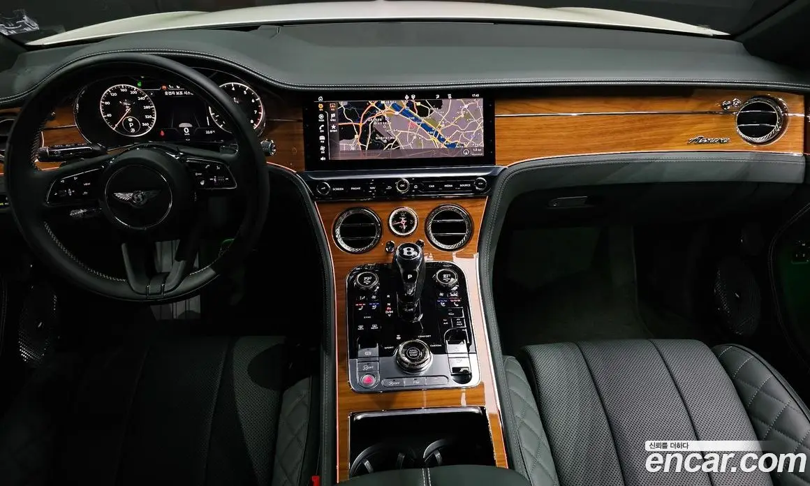 Bentley Continental 2023 4.0 АКПП, фото 10