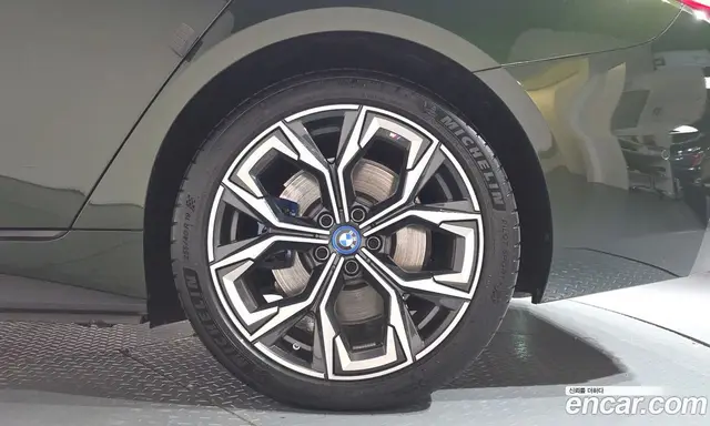 BMW i4 2024 0.2 АКПП, миниатюра 6