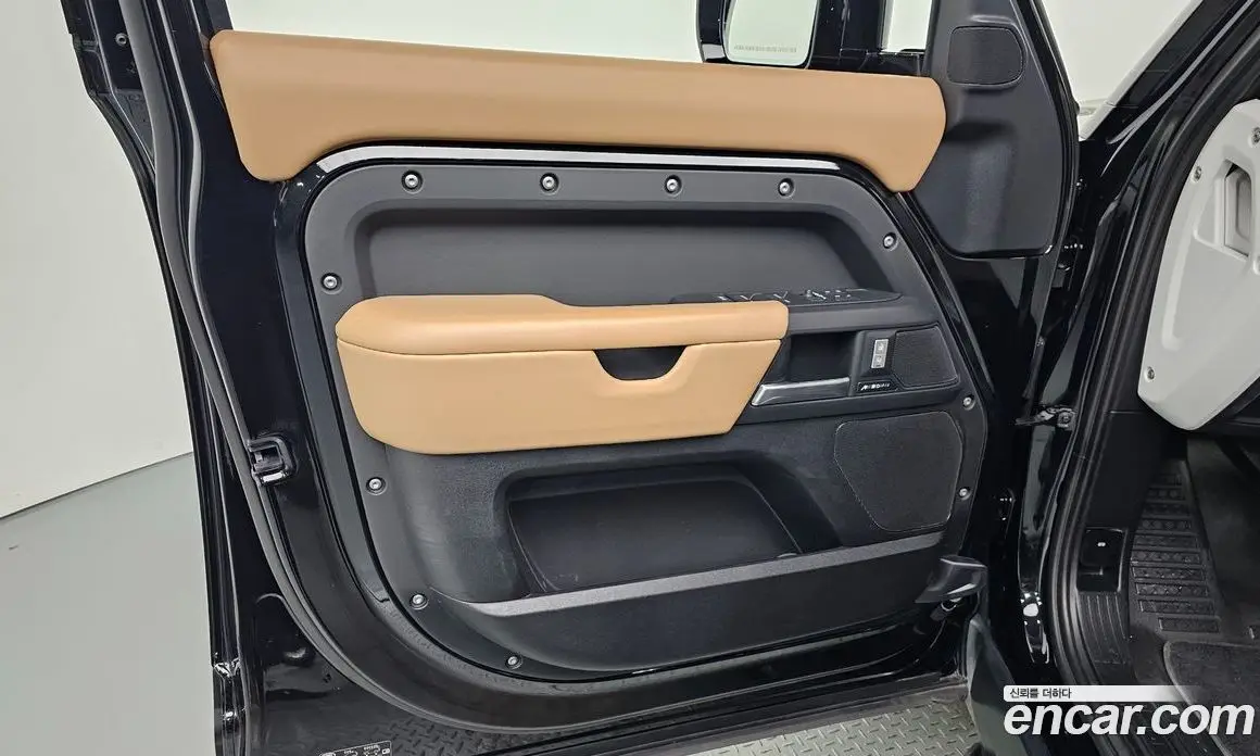 Land Rover Defender 2025 3.0 АКПП, фото 14