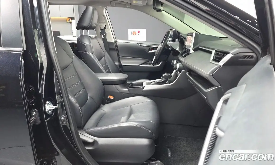 Toyota RAV4 2019 2.5 АКПП, фото 17