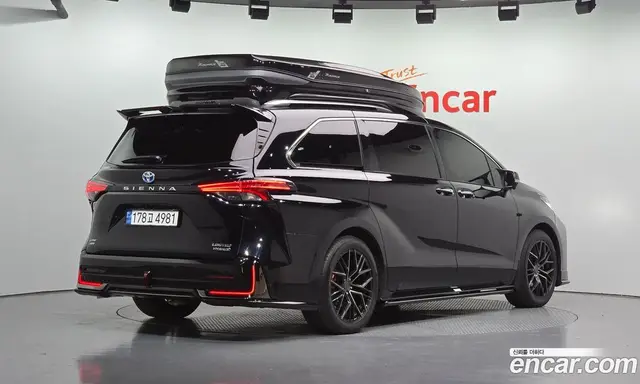 Toyota Sienna 2024 2.5 АКПП, миниатюра 2