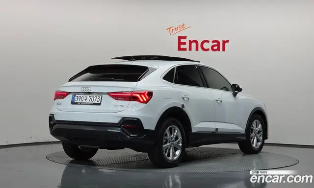 Audi Q3 2020 2.0 АКПП, миниатюра 2