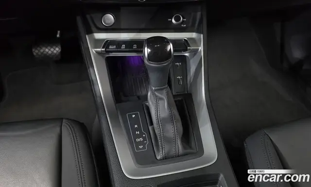 Audi Q3 2020 2.0 АКПП, миниатюра 9