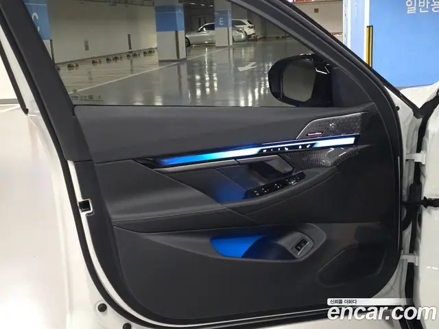 BMW i5 2026 1.0 АКПП, миниатюра 8