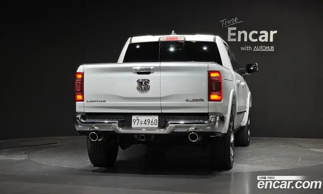 Dodge Ram Pick Up 2020 5.7 АКПП, миниатюра 3