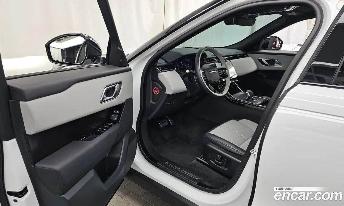 Land Rover Range Rover Velar 2025 2.0 АКПП, фото 13