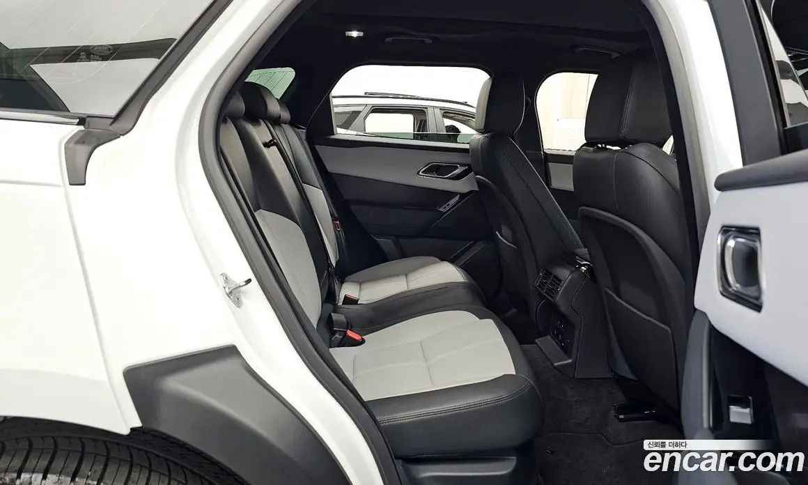 Land Rover Range Rover Velar 2025 2.0 АКПП, фото 18