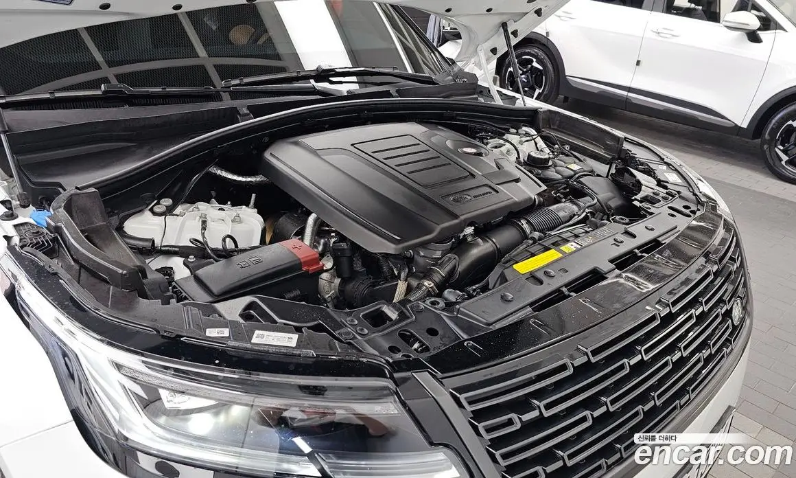 Land Rover Range Rover Velar 2025 2.0 АКПП, фото 6
