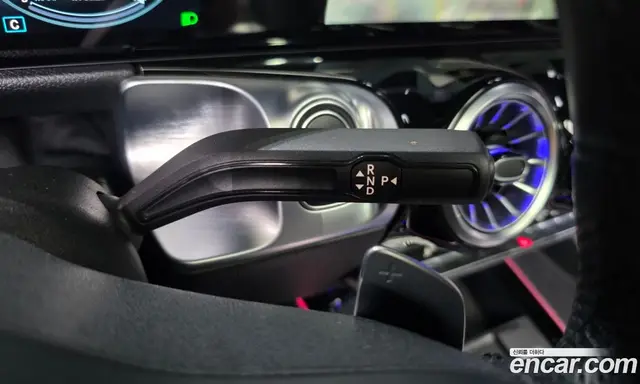 Mercedes-Benz EQB 2023 0.2 АКПП, миниатюра 12