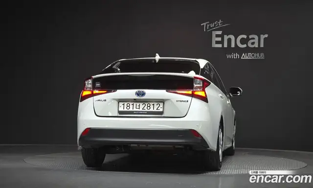 Toyota Prius 2020 1.8 АКПП, миниатюра 4