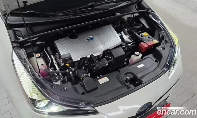 Toyota Prius 2020 1.8 АКПП, миниатюра 6