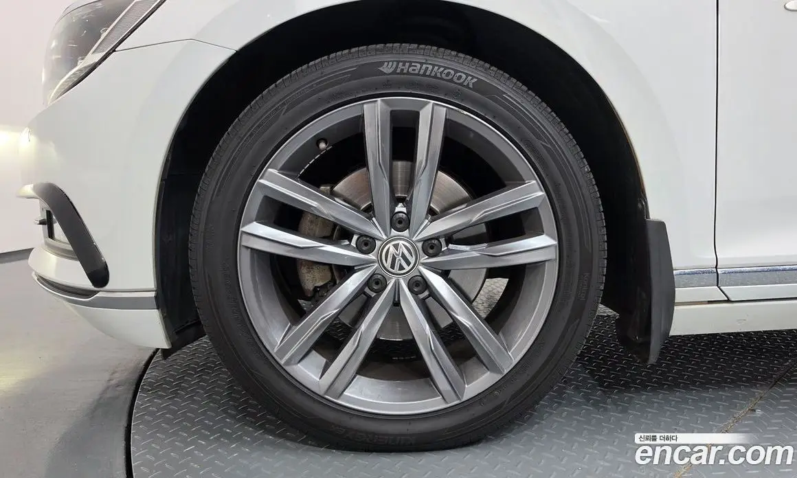 Volkswagen Passat 2018 2.0 АКПП, фото 5