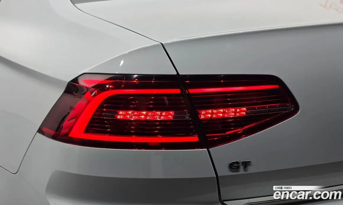 Volkswagen Passat 2018 2.0 АКПП, фото 9